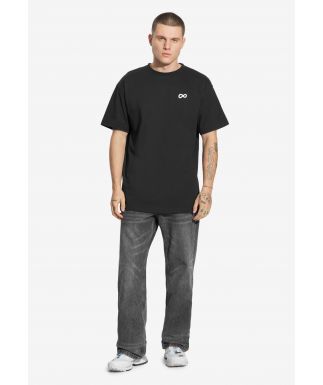 KL252MTEE1172_ts_infinity_black_1